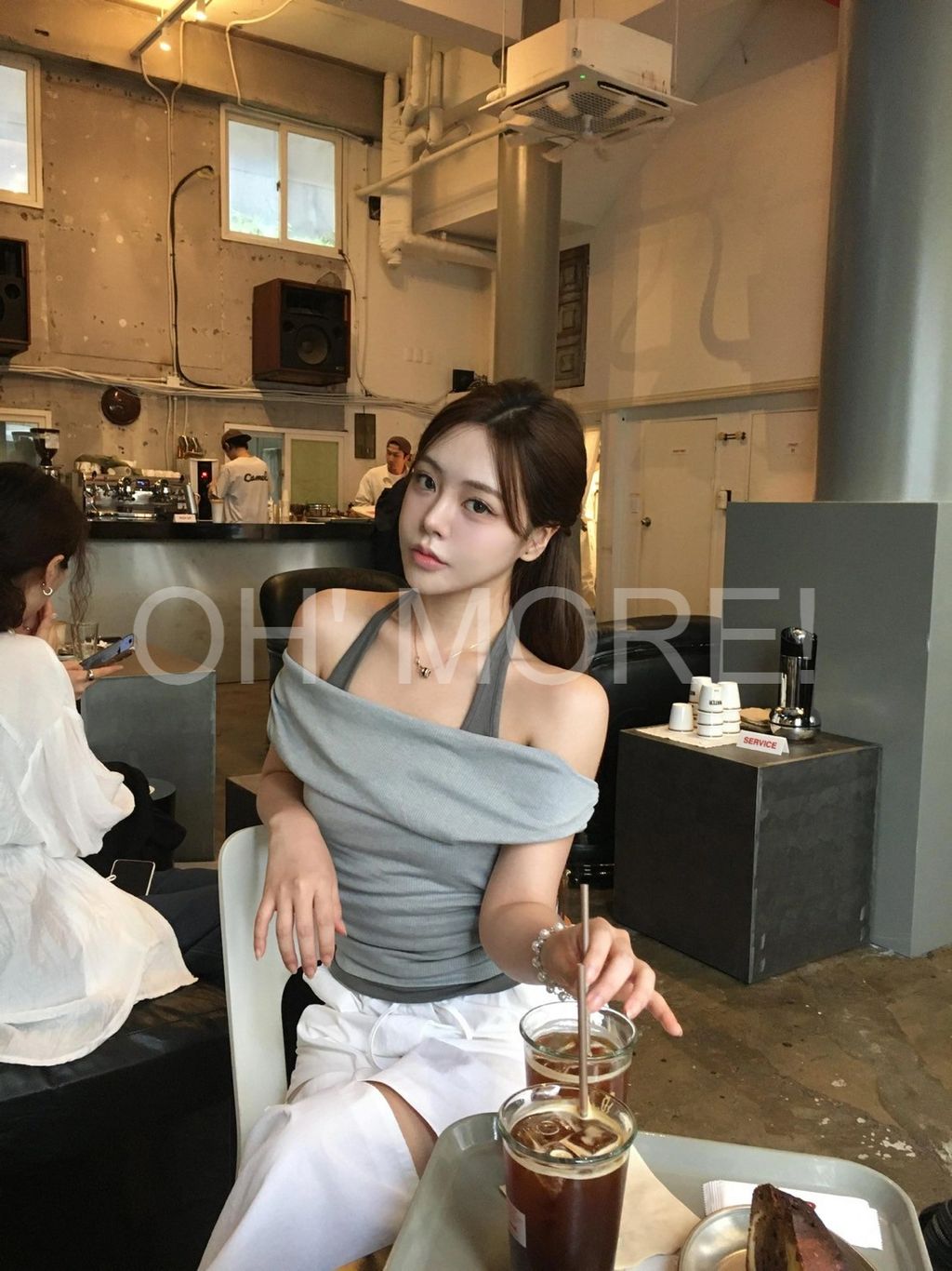 LINE_ALBUM_202597_250907_240