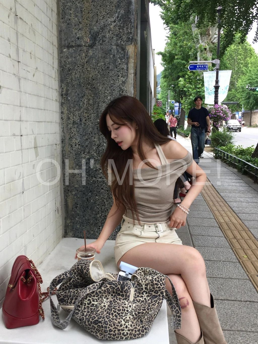 LINE_ALBUM_202597_250907_232