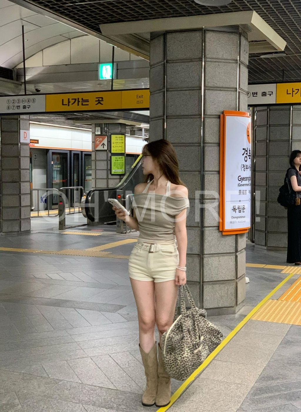 LINE_ALBUM_202597_250907_233