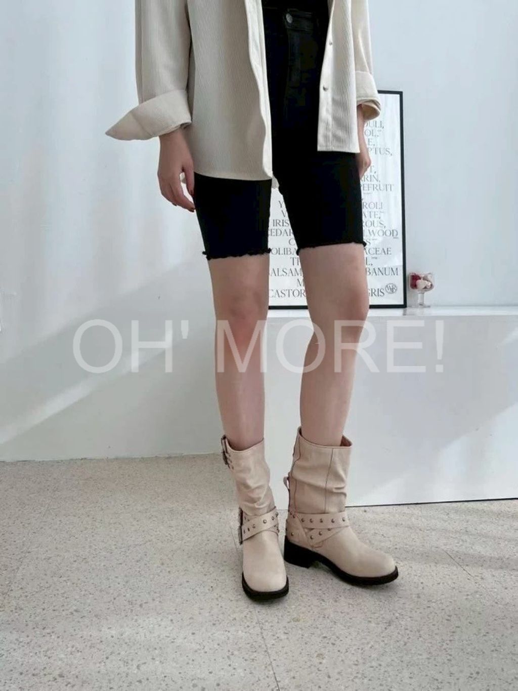 LINE_ALBUM_202598_250908_2