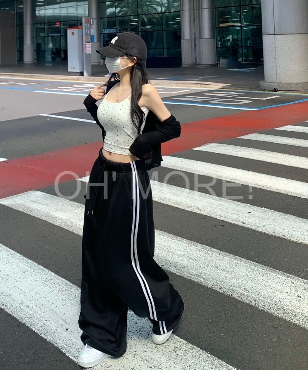 LINE_ALBUM_2025911_250911_372