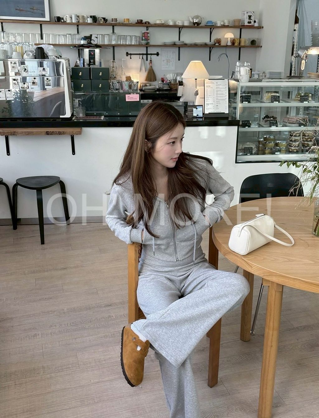 LINE_ALBUM_2025918_250918_528