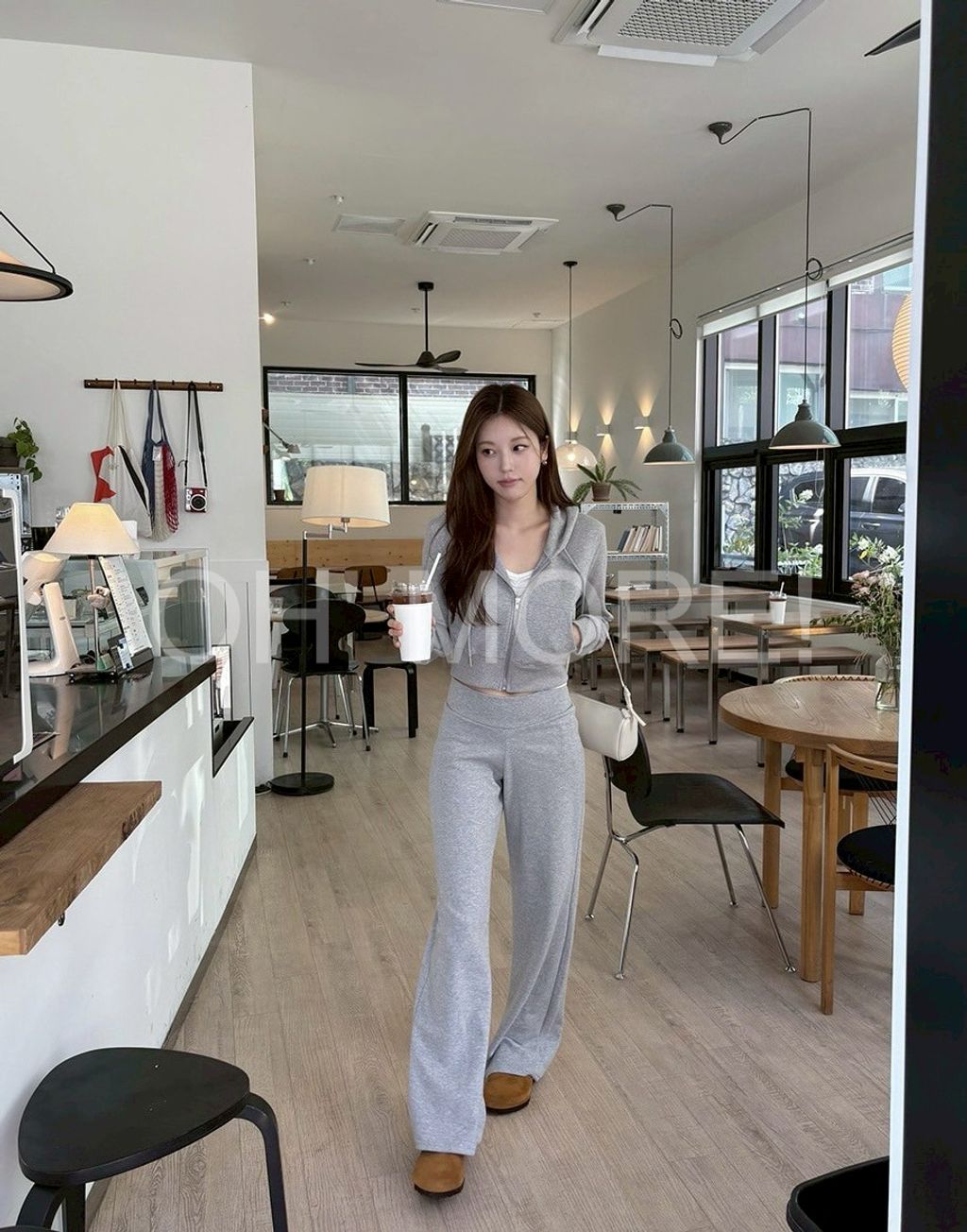 LINE_ALBUM_2025918_250918_531