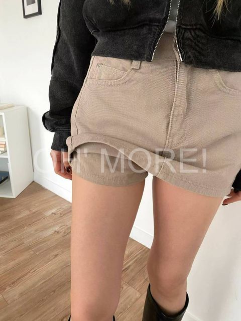 LINE_ALBUM_2025105_251005_192