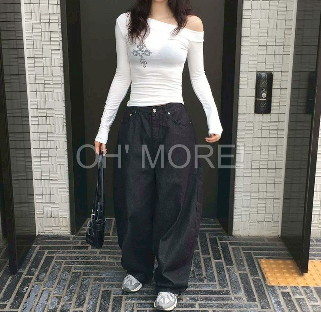 LINE_ALBUM_2025105_251005_233