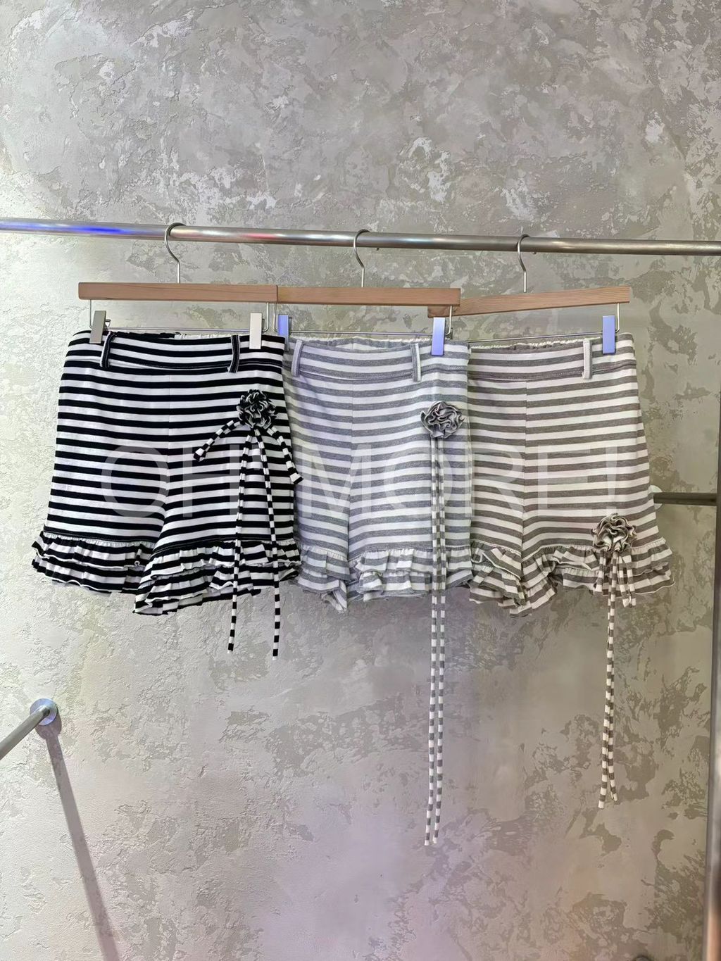 LINE_ALBUM_20251012_251012_57