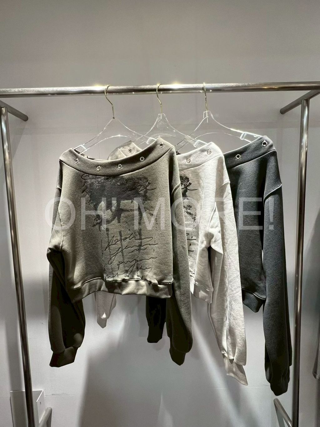 LINE_ALBUM_20251015_251015_167