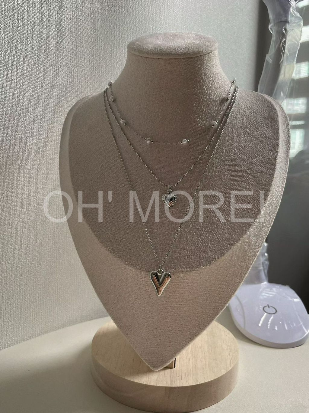 LINE_ALBUM_20251015_251015_181