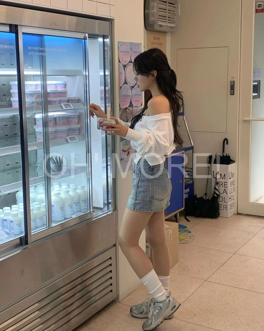 LINE_ALBUM_20251026_251026_31