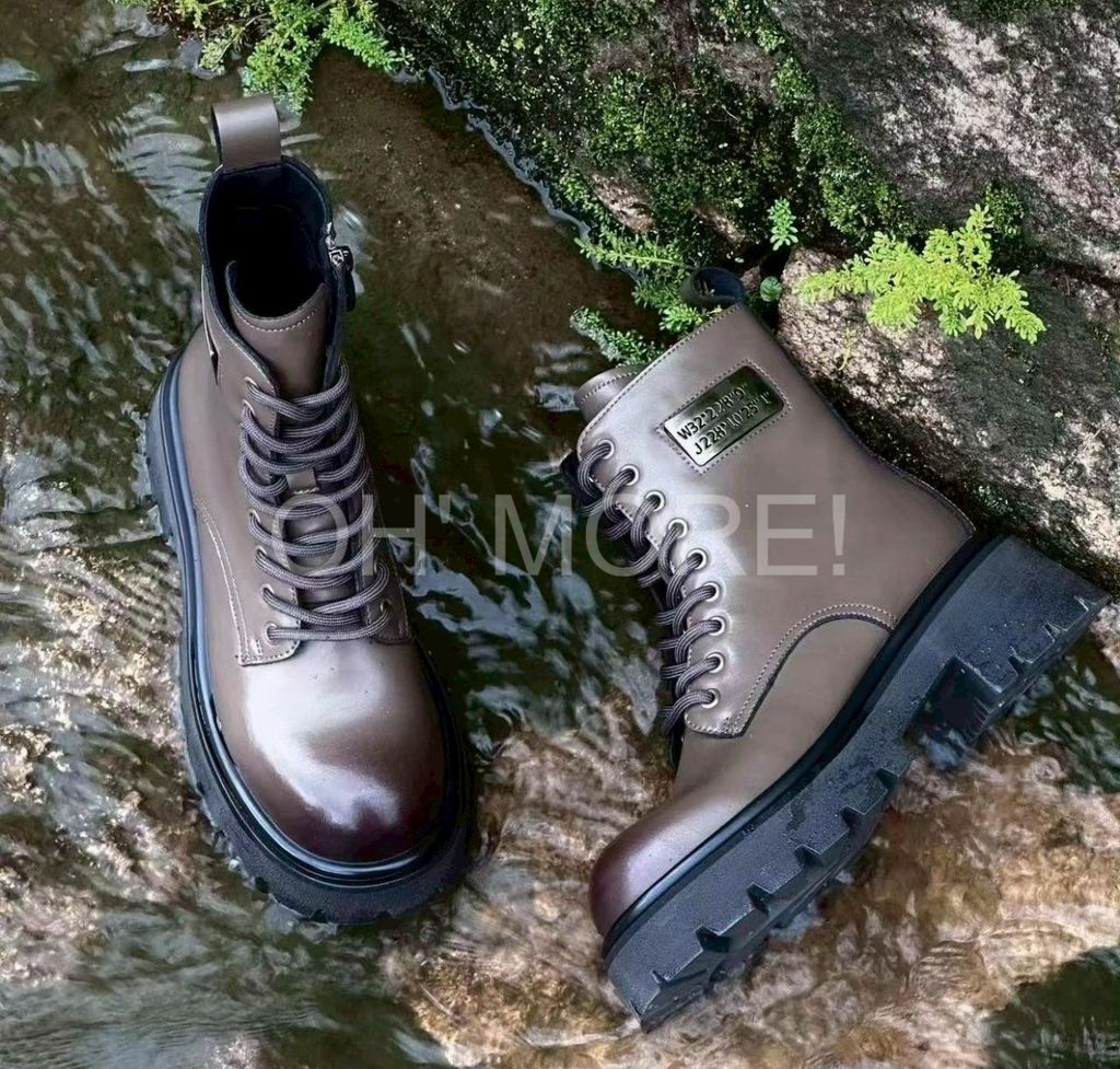 LINE_ALBUM_20251029_251029_266