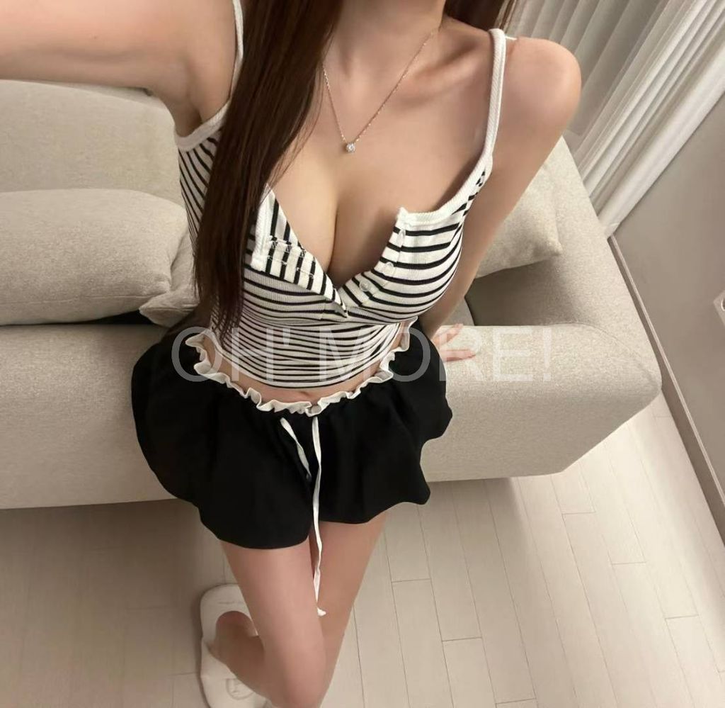 LINE_ALBUM_20251029_251029_180