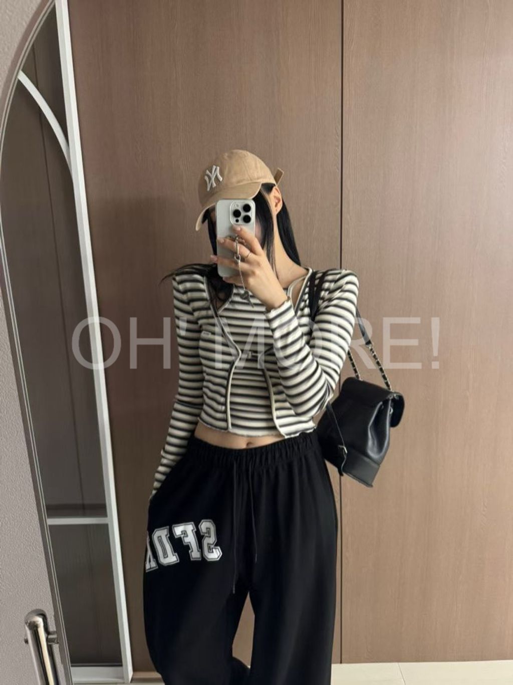 LINE_ALBUM_20251029_251029_17