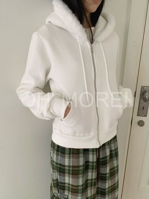 LINE_ALBUM_20251124_251124_503