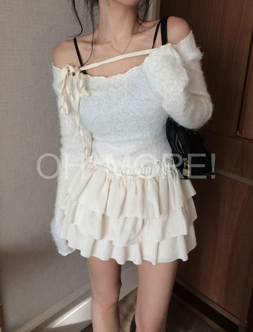 LINE_ALBUM_20251124_251124_419