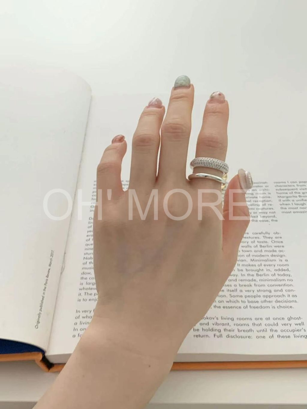 LINE_ALBUM_20251124_251124_398