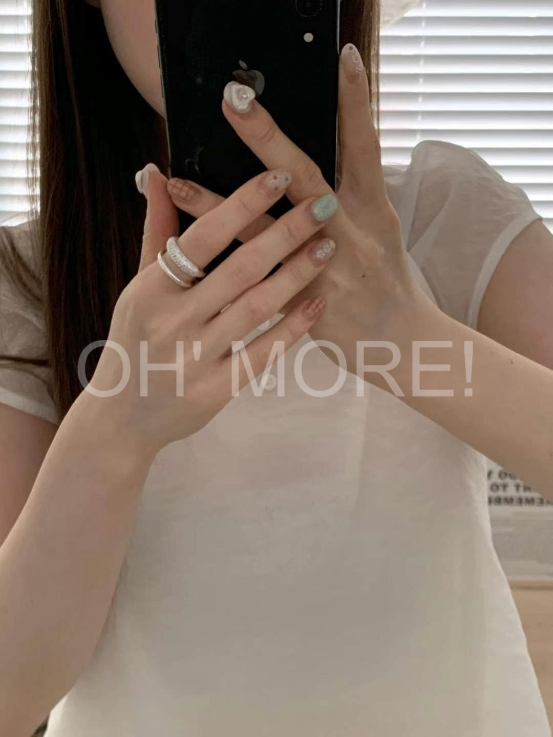 LINE_ALBUM_20251124_251124_401