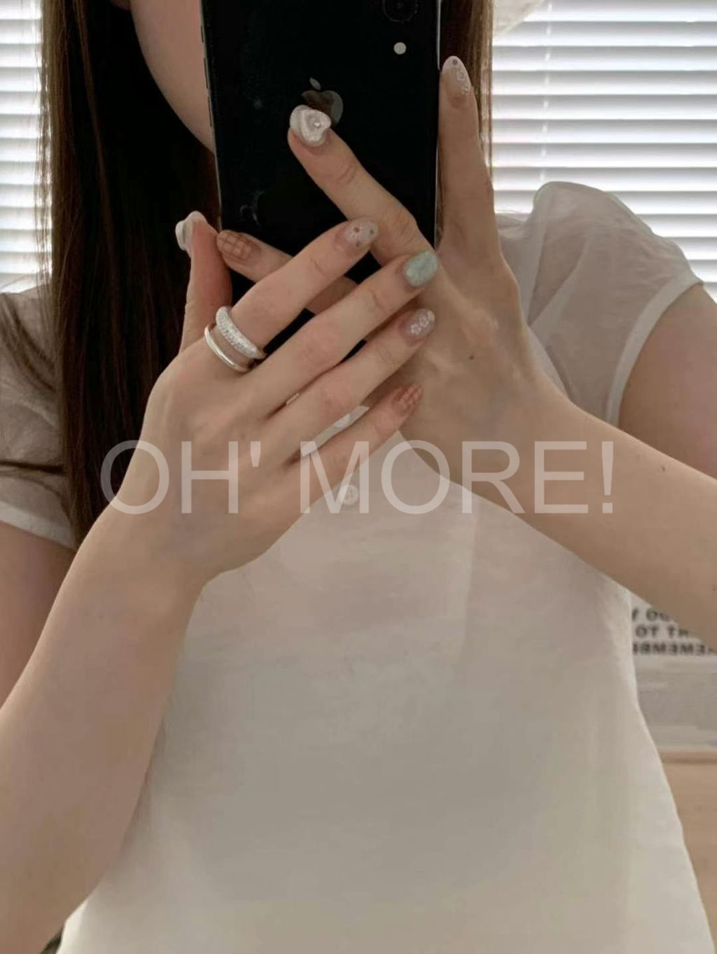 LINE_ALBUM_20251124_251124_401