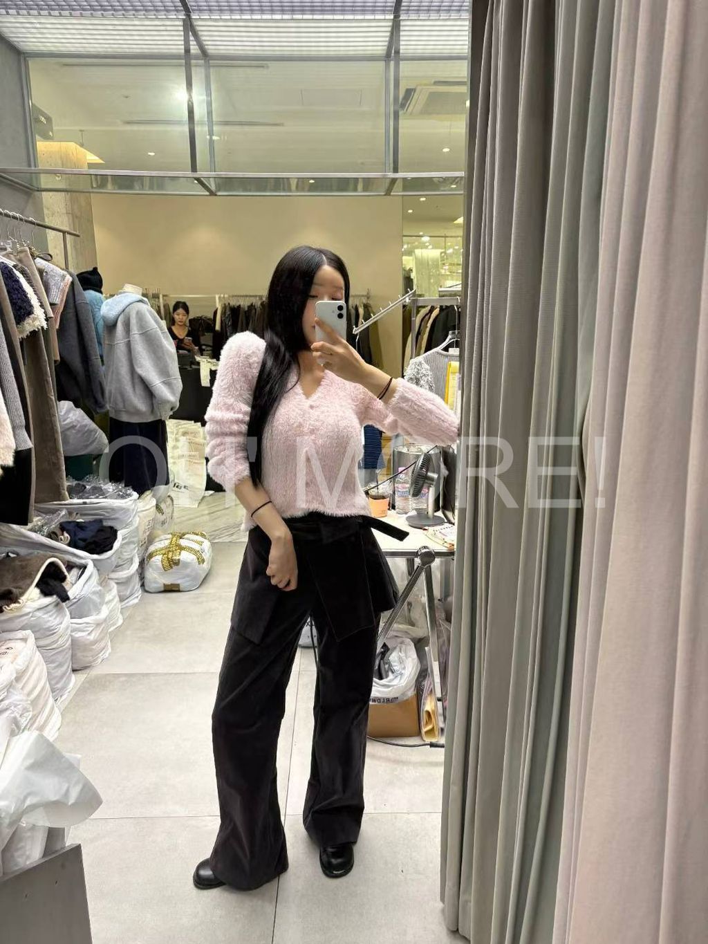 LINE_ALBUM_20251124_251124_646