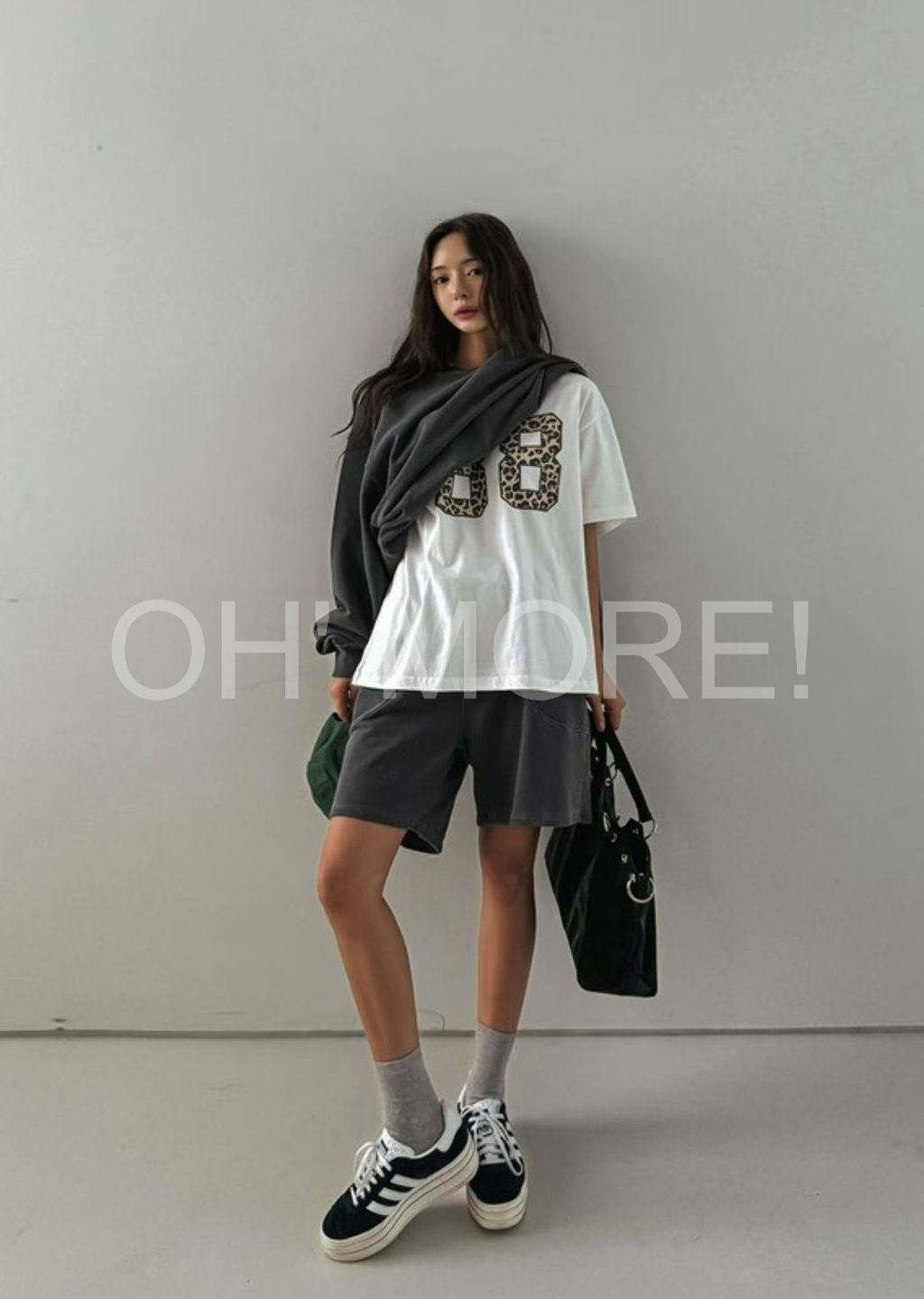 LINE_ALBUM_20251125_251125_146