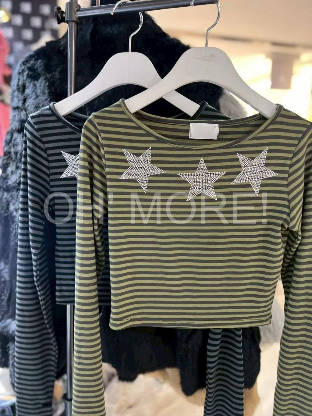 LINE_ALBUM_20251125_251125_184