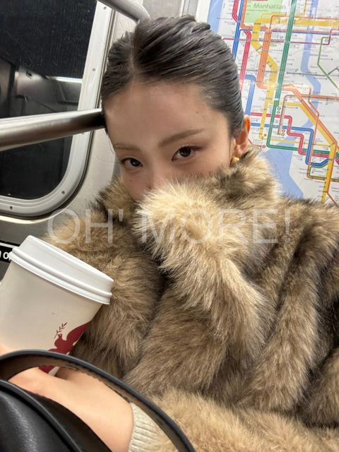 LINE_ALBUM_20251125_251125_18