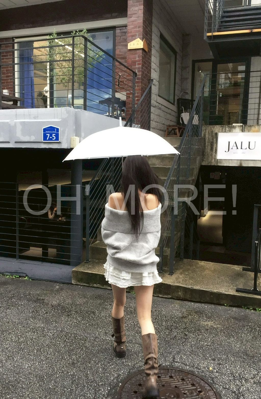 LINE_ALBUM_20251210_251210_387