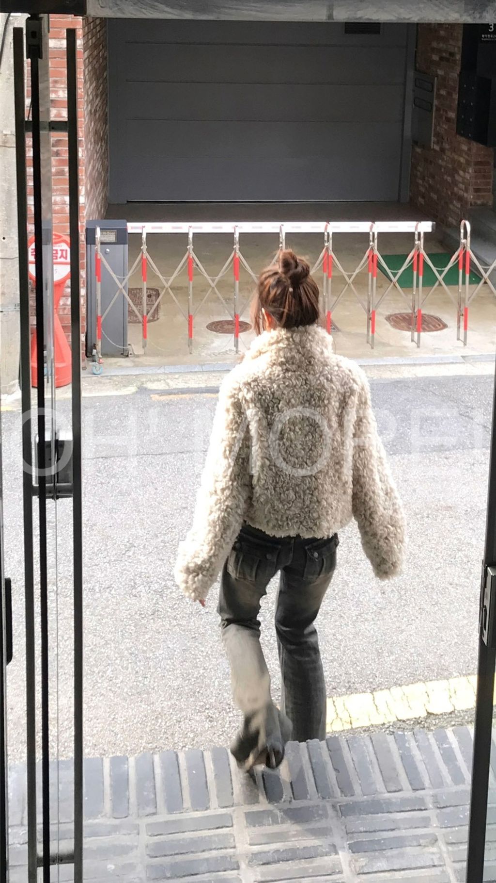 LINE_ALBUM_20251210_251210_218