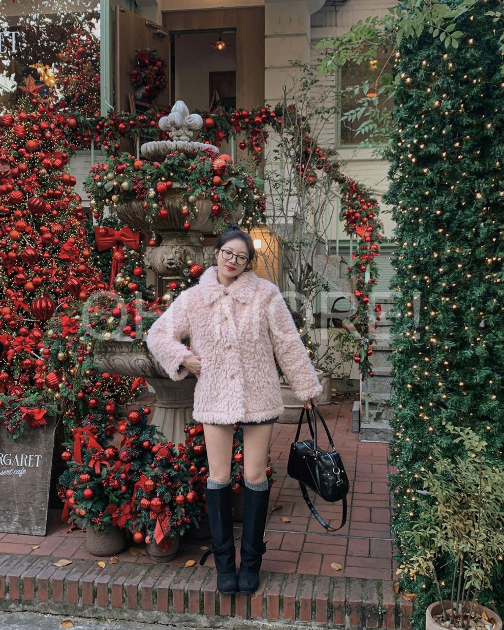 LINE_ALBUM_20251210_251210_452