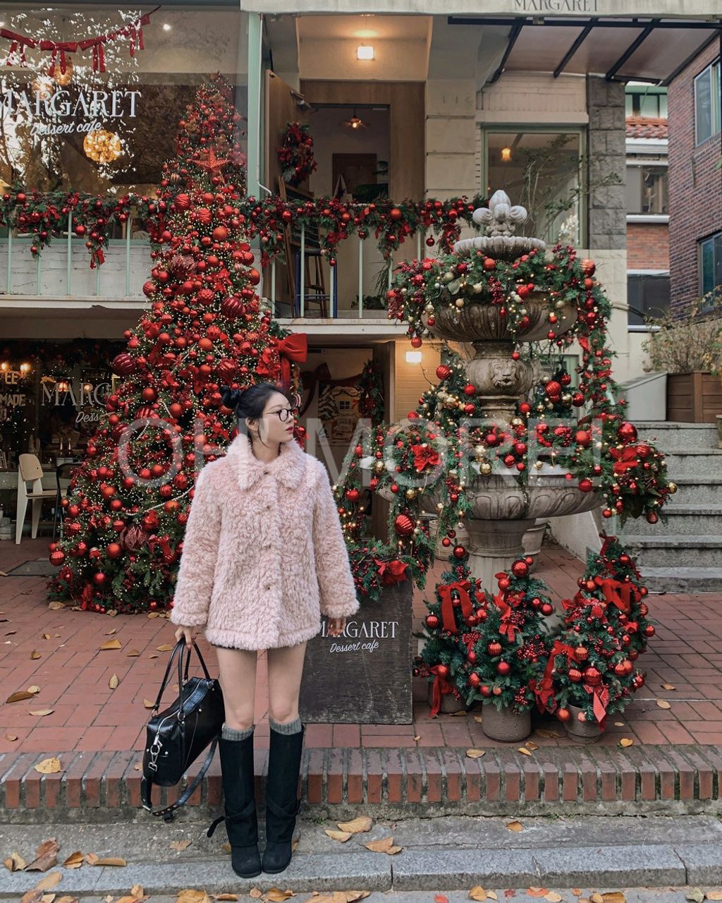 LINE_ALBUM_20251210_251210_454