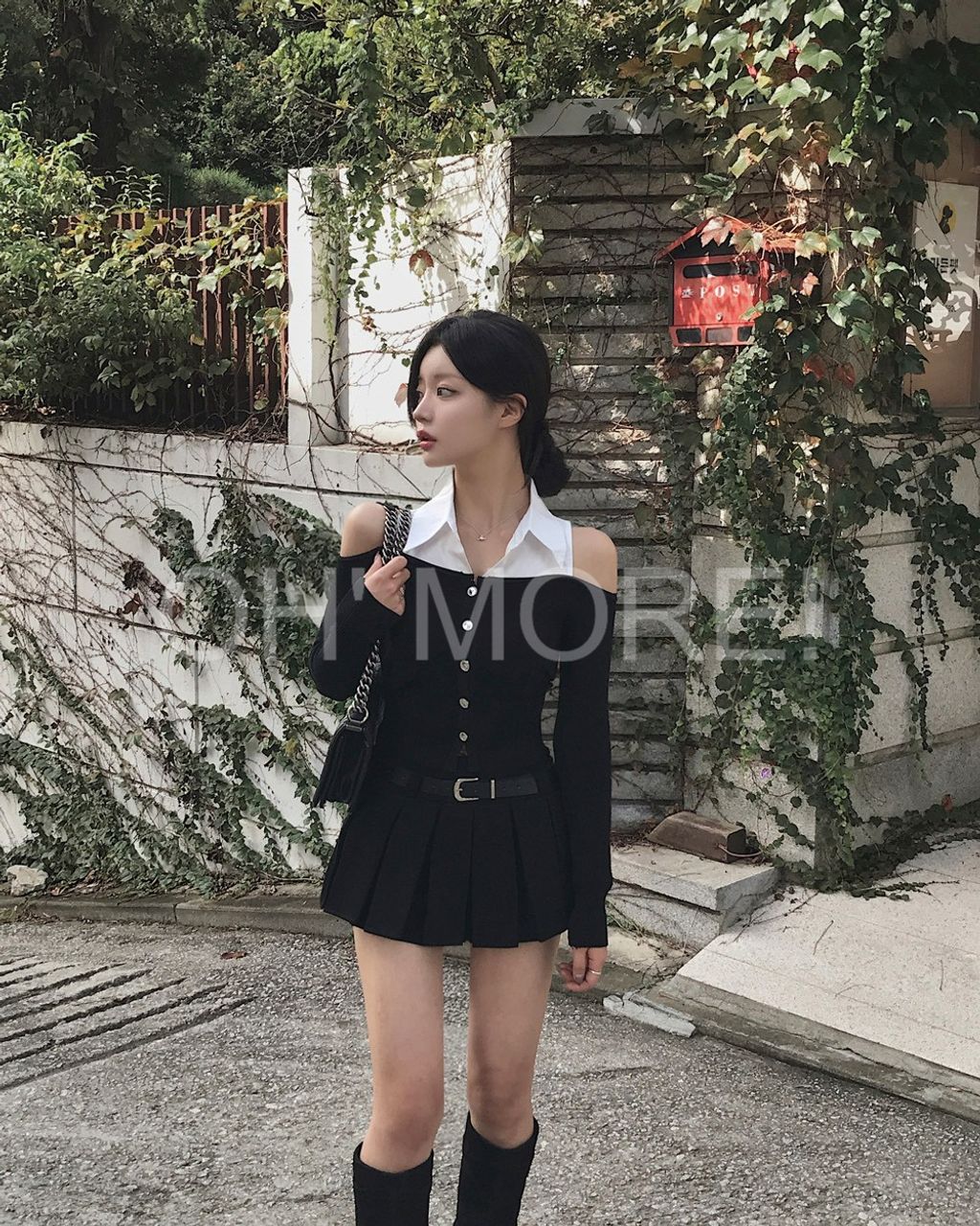 LINE_ALBUM_20251211_251211_85