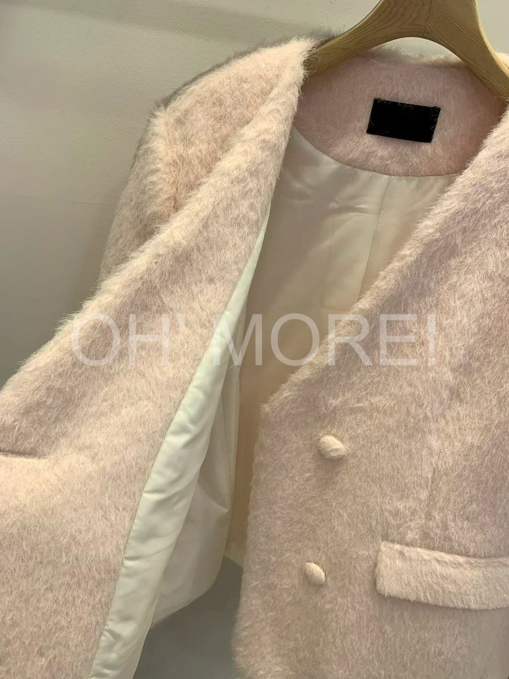 LINE_ALBUM_20251216_251217_55