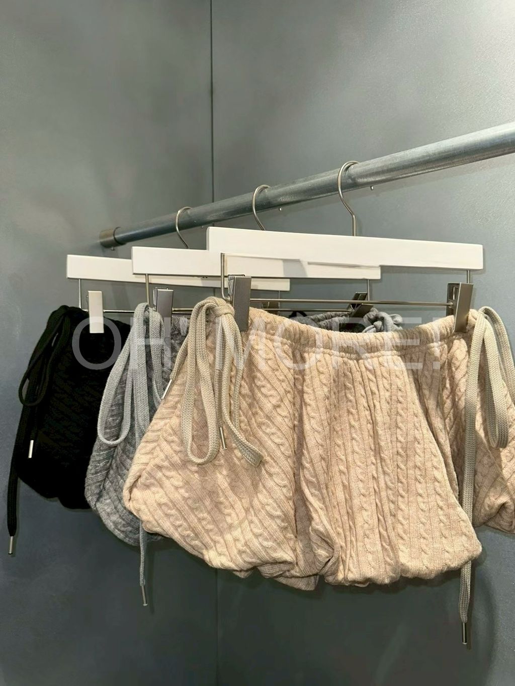 LINE_ALBUM_20251219_251219_264