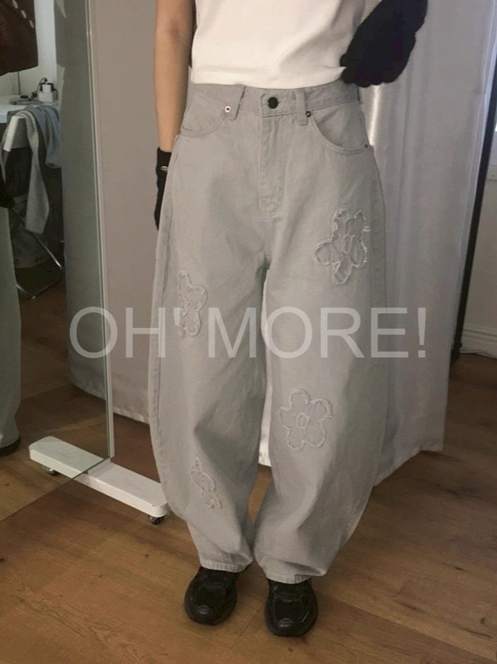 LINE_ALBUM_20251219_251219_172