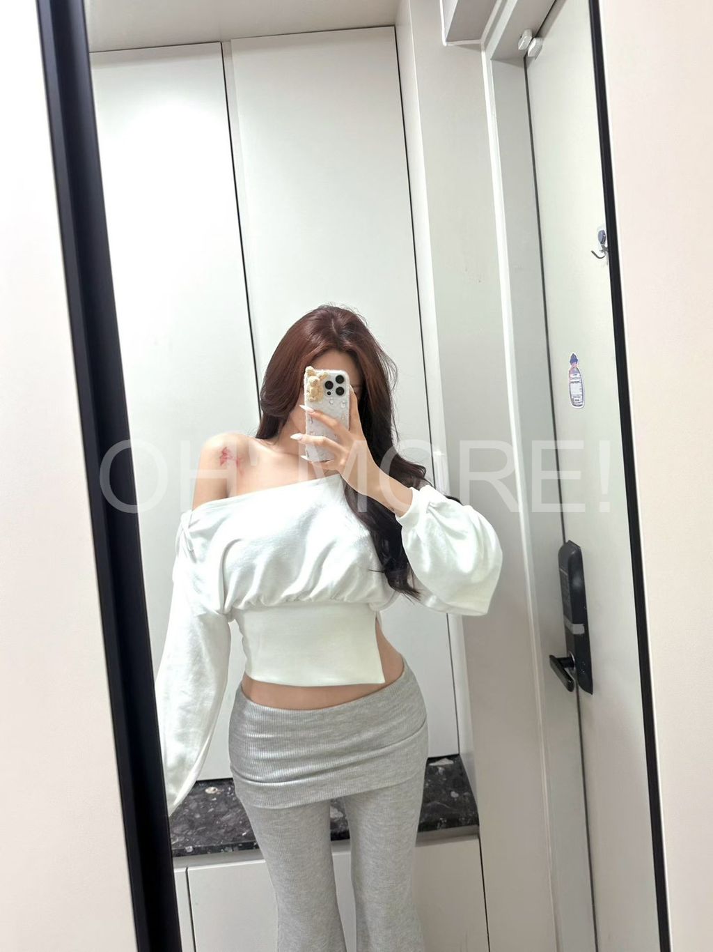 LINE_ALBUM_20251227_251227_198