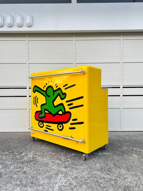 N3876 Bretz Keith haring Bar (6)