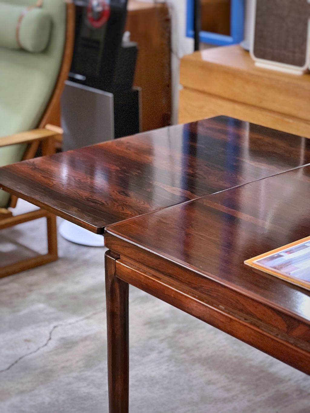 Dining Table by Johannes Andersen (2)