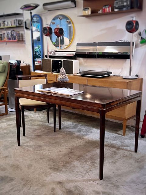 Dining Table by Johannes Andersen (1)