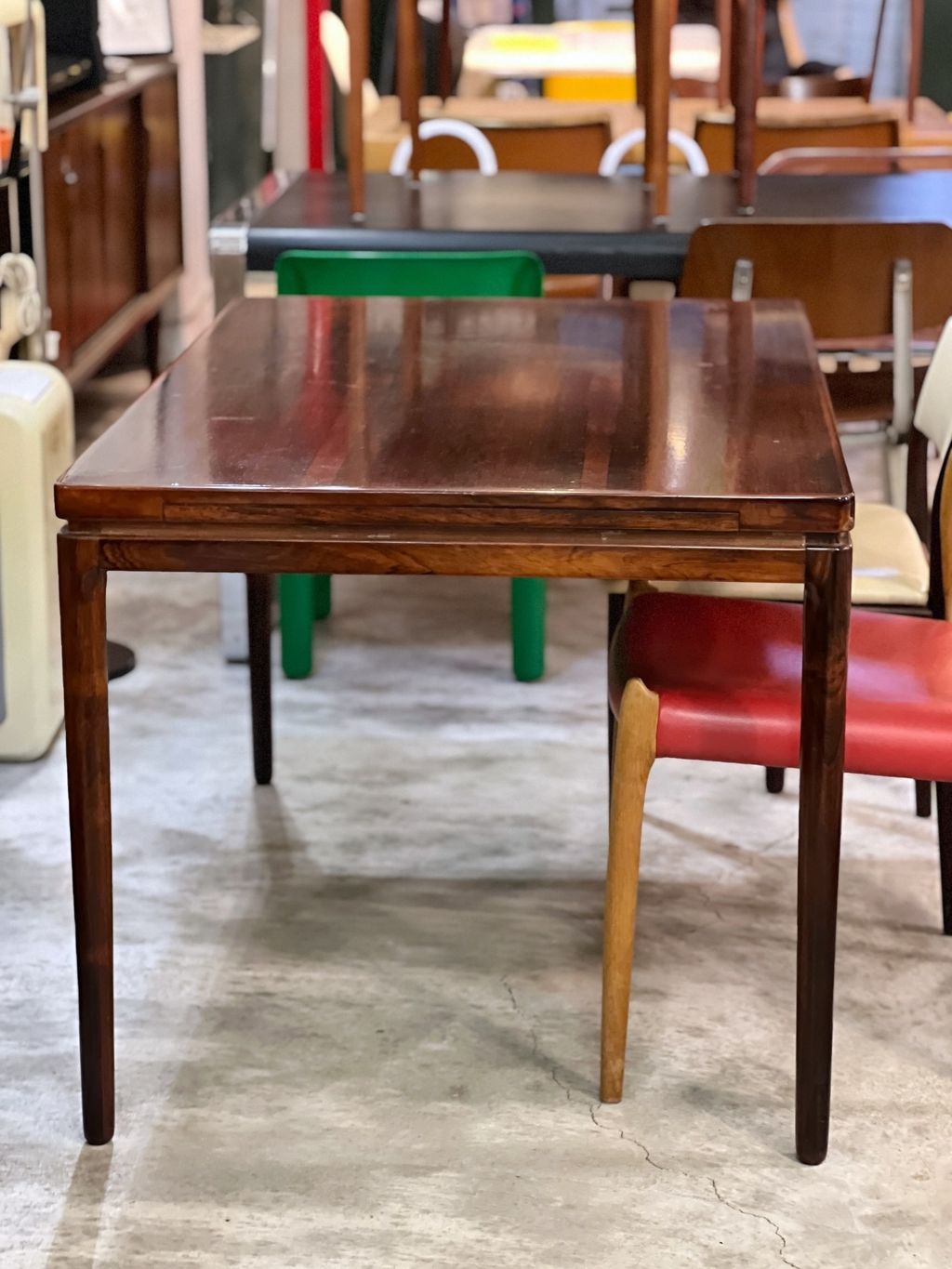 Dining Table by Johannes Andersen (8)