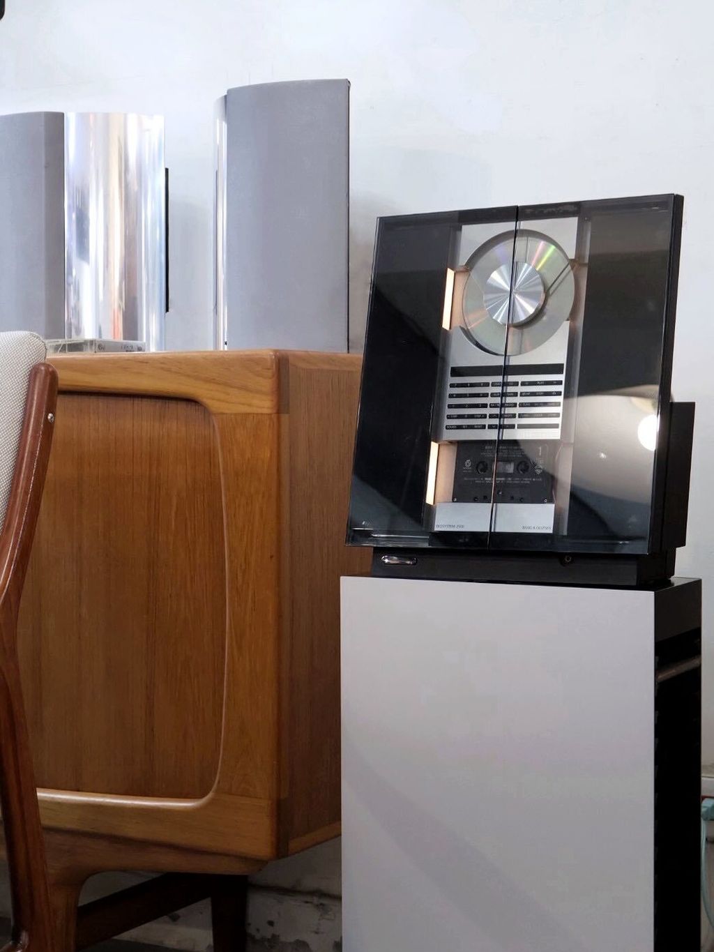 Vintage 1990s Bang & Olufsen Beosystem 2500 (5)