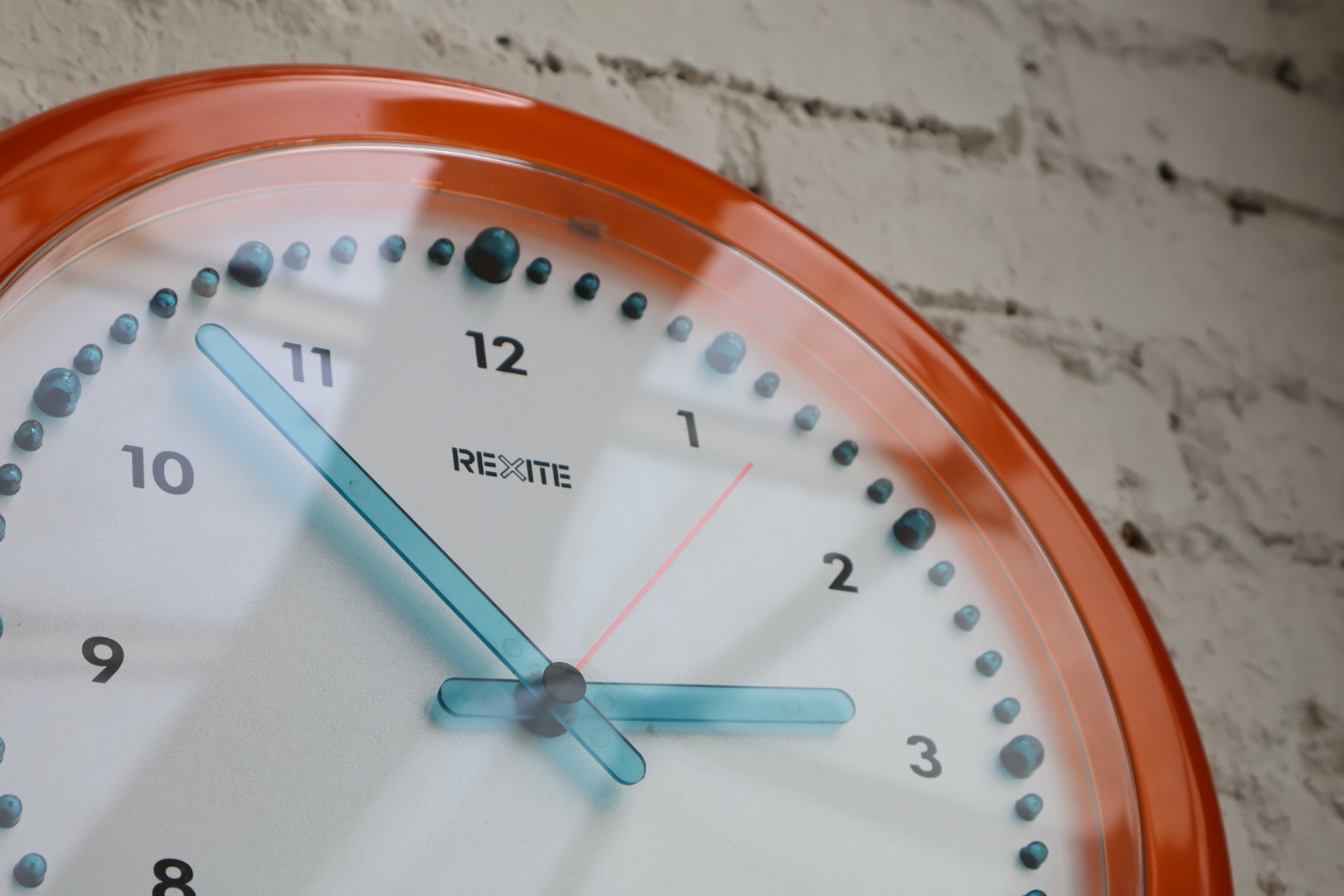 Zero 980 wall clock by Rexite 義大利塑料掛鐘（半透橘） – mid20thkiosk