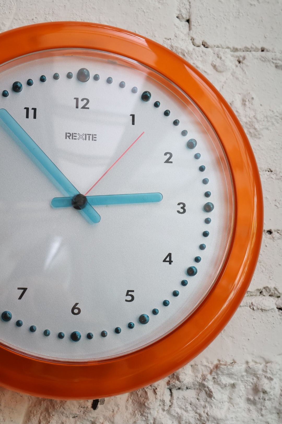 Zero 980 wall clock by Rexite 義大利塑料掛鐘（半透橘） – mid20thkiosk
