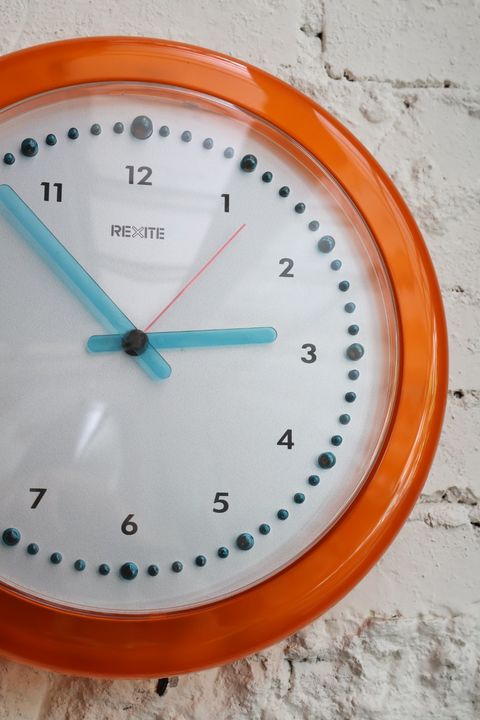 Zero 980 wall clock by Rexite 義大利塑料掛鐘（半透橘） – mid20thkiosk