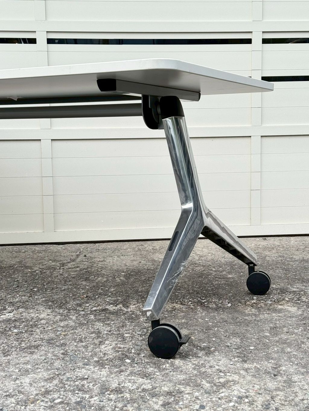 87D11823-141C-4AFE-B7D9-82D61BE58B60