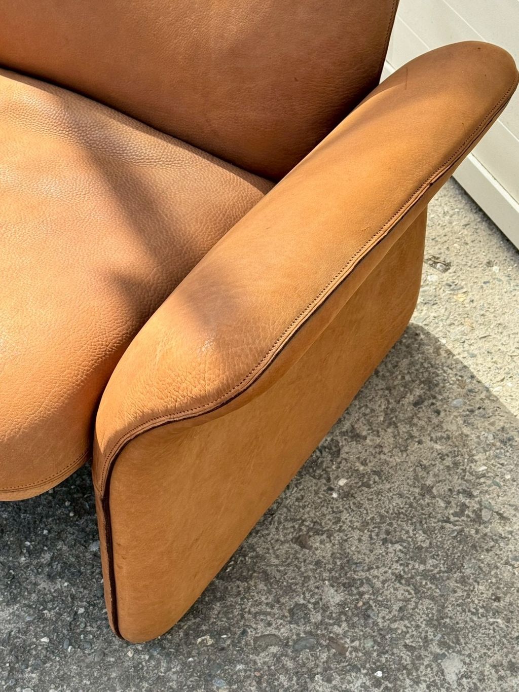 N3888 Vintage 1970s Brown 2 seats sofa (3)