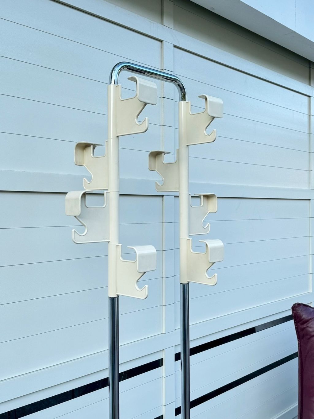 Vintage Clothing rack (9)