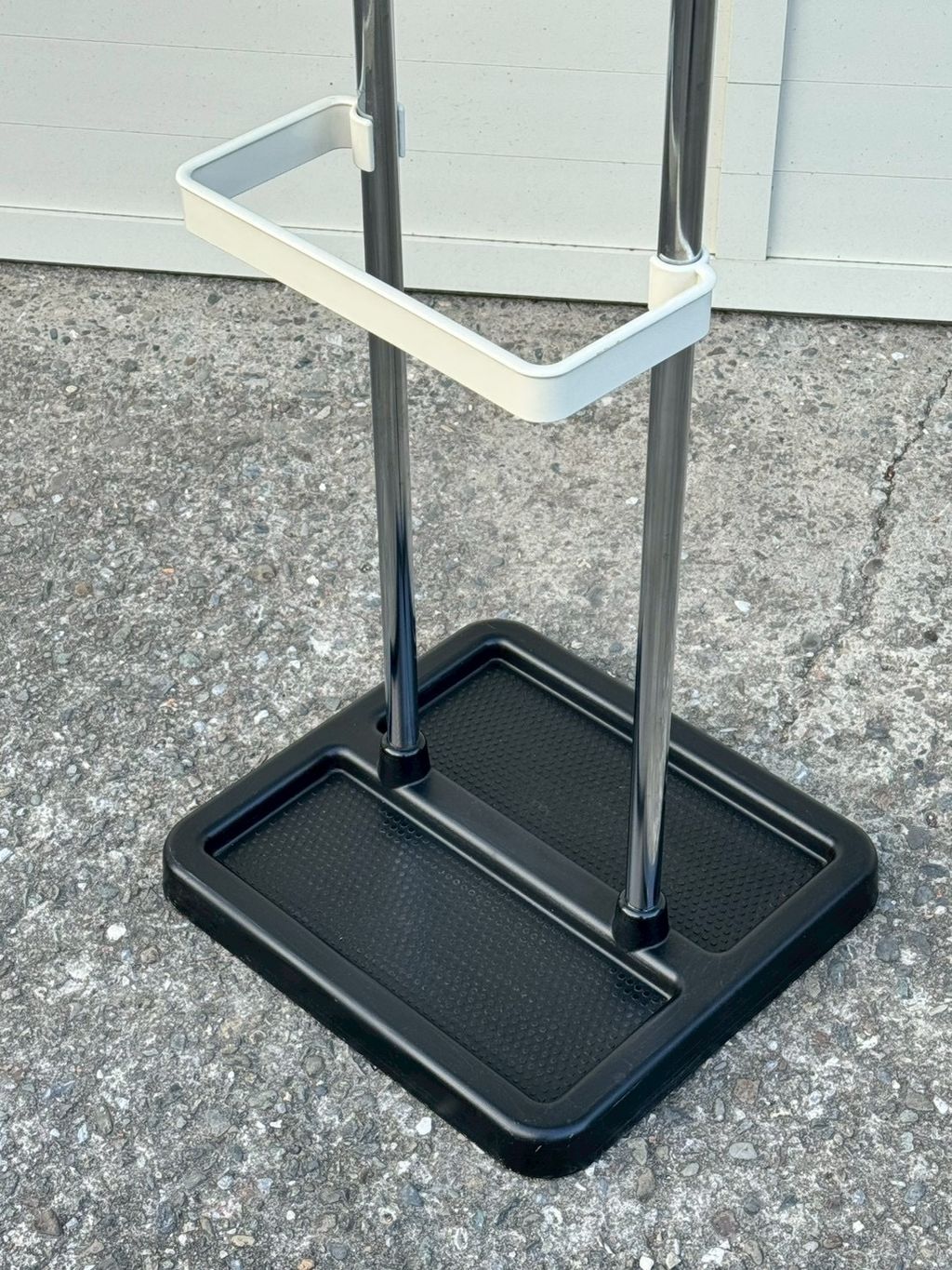 Vintage Clothing rack (18)