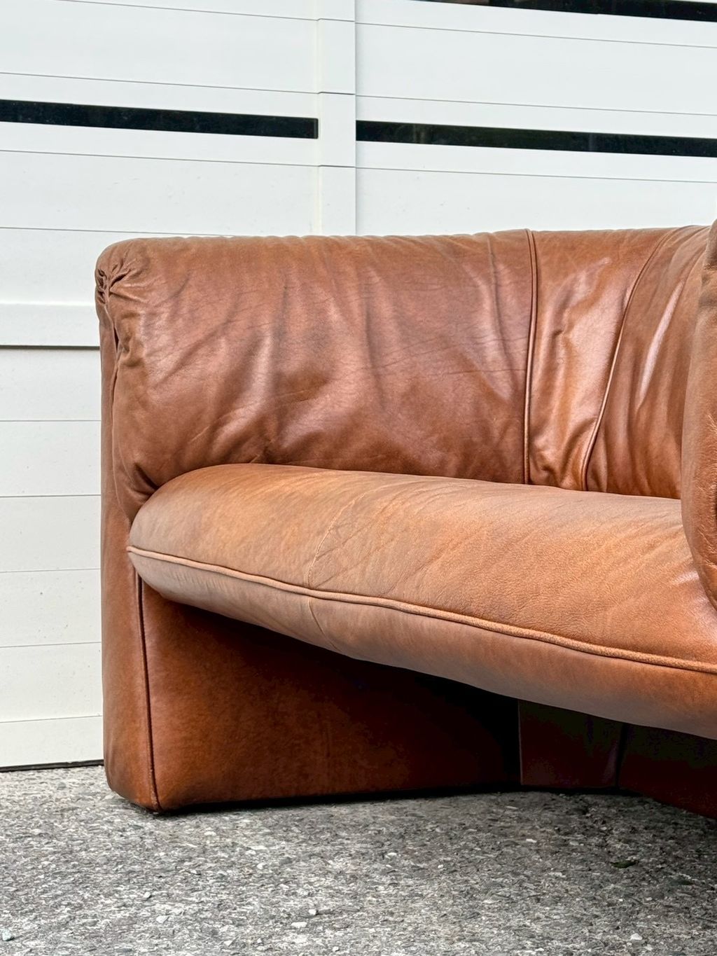 N3888 Vintage 1970s Brown 2 seats sofa (16)