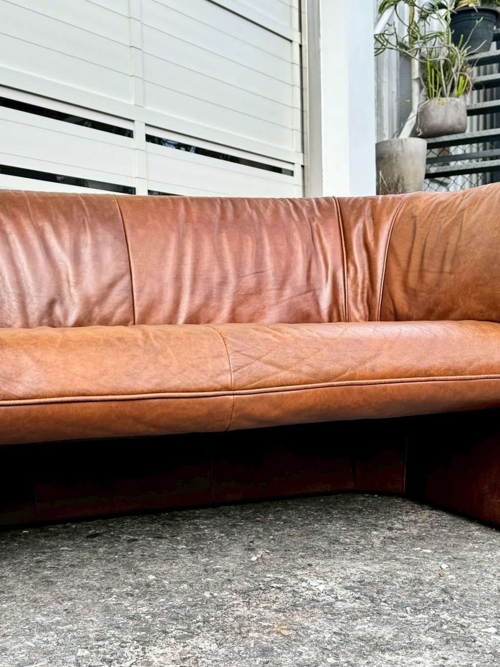 N3888 Vintage 1970s Brown 2 seats sofa (3)