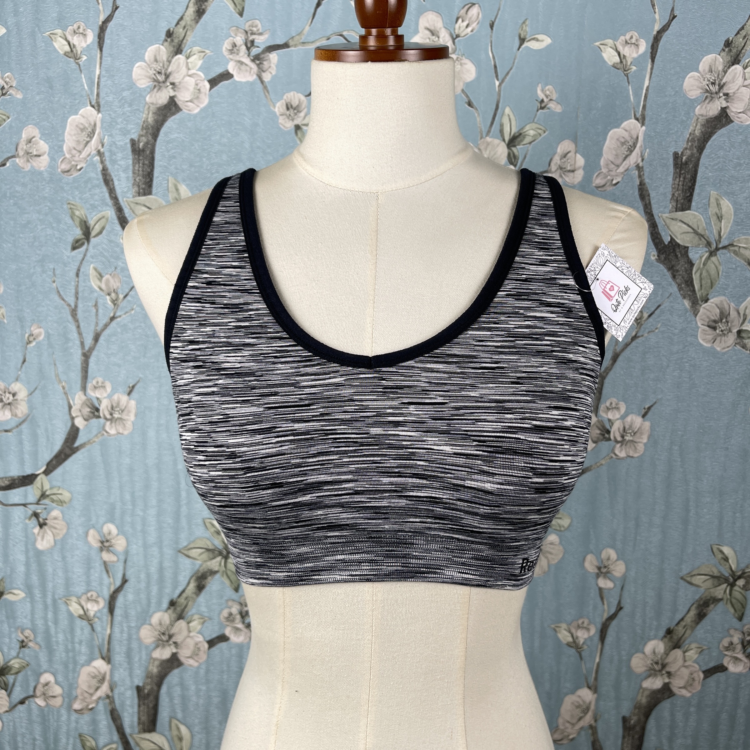 X By Gottex Active Racerback Peep Hole Back Sports Bra Heather NWT Gray XS  - $24 New With Tags - From ThriftnThreads