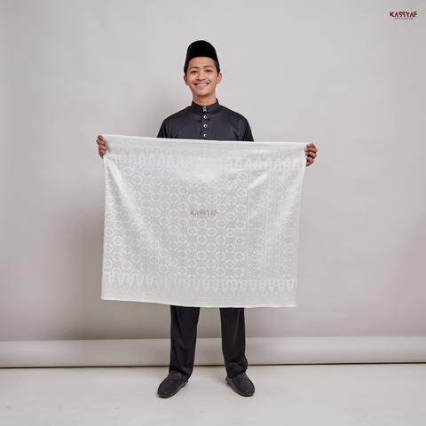16b - Pearl White Series 1.png
